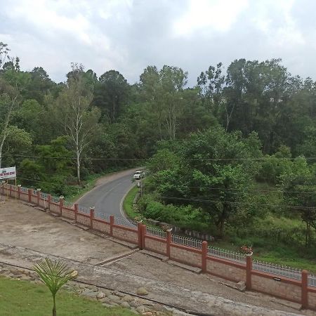 Ri Shat Sngi Orchid Resort By World Choice Shillong Esterno foto